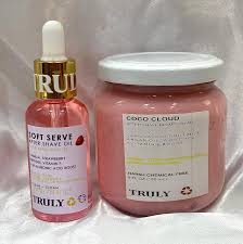 💞TRULYS 1.1 COSMESTIBLE💞Crema truly* *✨Cantidad:60ml* *✨Tamaño ideal para  llevar a todos lados* *✨fragancias 👇🏼:* *🌸Fresa pink* *🌸Fresa salvaje*  *🌸Kiwi* *🌸Blueberry* *🌸Mora azul* *🪷Coco* *CALIDAD 100%GARANTIZADA*