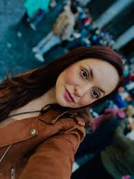 Our favorite New York Portuguese blogger Michelle Cascais Rita is back in  town after the successful book launch and tour of “Mel” in Portugal. Keep  up with Michelle in Life with Alice!