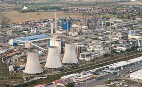 Compania a fost preluată de la statul român în anul 1998 de cel mai mare producător de îngrășăminte din turcia, transworld fertilizers holding. Combinatul AzomureÈ™ Amendat Cu 150 000 De Lei Pentru Poluare FonicÄƒ Green Report