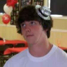 Stream Avery Holmes music