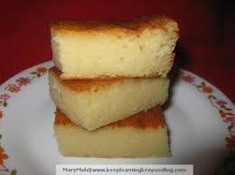 Tapioca Cake Batter 2 Cups Cassava Tapioca Flour 1 Cup Sugar 1 2 Cup Evap Milk 1 2 Cup Coconut Milk 1 Cup Casava Cake Recipe Tapioca Cake Cassava Cake