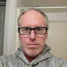 Severe thunderstorm risk in northwestern Illinois today