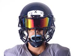 But feature a lighter weight abs shell and are designed for youth, middle school, and intermediate players. Shoc Red And Black Iridium Visor In A Xenith Football Helmet See More At Http Kindofviral Com Football Helmets Cool Football Helmets Football