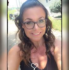 Looking to go somewhere next month for a solo getaway that has a great pool  !!