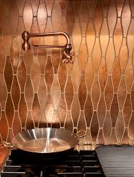 Beautiful handmade metal wall tiles for your kitchen backsplash. 39 Trendy And Chic Copper Kitchen Backsplashes Digsdigs
