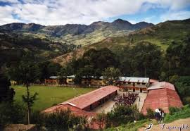 ● boliviano nom masculin unité monétaire principale de la bolivie. Colegio Tecnico Humanistico Boliviano Aleman Missionskreis Ayopayamissionskreis Ayopaya