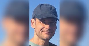 Dan Sayre's Instagram, Twitter & Facebook