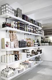 Retail Design Food Grocery Display Organic Stores Mooi Planken Met Spots Retail Shelving Shop Interior Gourmet Food Store