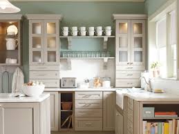 Martha stewart has lived the lives and careers of at least a dozen people in the last 76 years. Country Kitchens Landhausstil Kuche New York Von Martha Stewart Living Houzz