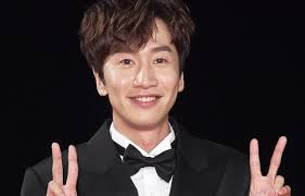 Видео running man 2020 李光洙耍小聰明 講錯英文覺得丟臉 канала happy smile. 2ruyaqann1jwam