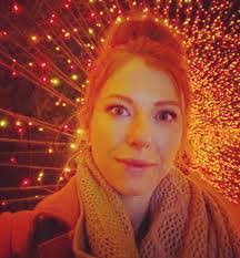 Elizabeth Seabury's Instagram, Twitter & Facebook