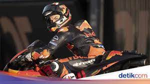 Pembalap penguji ktm itu tampil menggunakan fasilitas wilcard. Dani Pedrosa Akan Balapan Lagi Tampil Di Motogp Styria 2021
