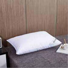 وسادة كوالا الفندقية بديل الريش سماكة متوسطة in 2021 pillows bed pillows pillow cases