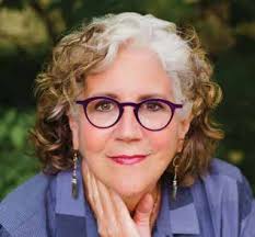 Serving those with breast and gynecologic cancers