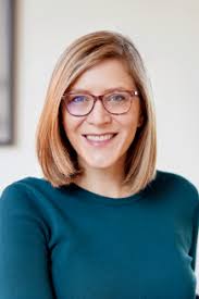 Katie Hammer's Instagram, Twitter & Facebook