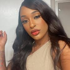 Keisha Parrish's Instagram, Twitter & Facebook