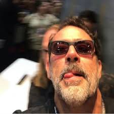 Máximo morales (maximorales107)