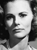 Margo Mckenna's Instagram, Twitter & Facebook