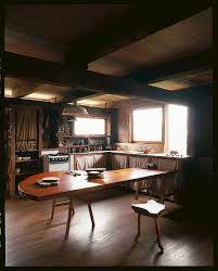 The World Of Interiors Jb Blunk Bird Production World Of Interiors Interior Cozy Interior