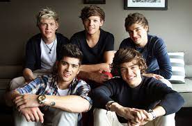 Former member zayn malik departed from the group in march 2015. Zayn S Exit From One Direction A Timeline Billboard