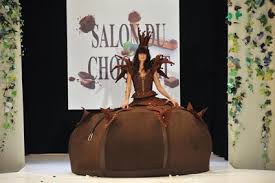 Salon Du Chocolat Fashion Show Chocolate Fashion Food Art Chocolate Pictures