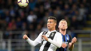Juventus vs inter is live on premier sports 1 in the uk, with live streaming via premier player. 5 Fakta Menarik Jelang Juventus Vs Inter Milan Di Liga Italia Kumparan Com