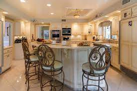 This is the first floor and it features a massive foyer, powder room, kitchen, formal living, breakfast area, formal dining, den. Tony Soprano S House Hits The Market The New York Times