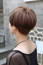 Which haircuts are for thin hair? 30 Modern Wedge Cuts For Every Hair Type Proving Easy Beauty Ideas On Latest Fashion Trend