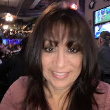 Despite a 17-year age gap, Martin and Delmi were happily together with  their 3 kids…that is until Martin saw a psychic and began to doubt his  paternity and Delmi faithfulness! #Maury23