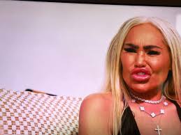 Paedon's behavior and comments