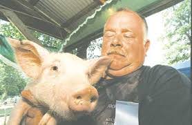 Cliff Mcginnis's Instagram, Twitter & Facebook