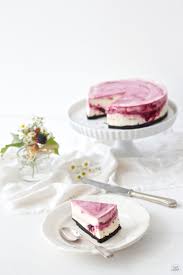 Butter im topf zergehen lassen und mit den kekskrümeln vermischen. Oreo Cheesecake Mit Brombeeren Und Weisser Schokolade Sweets Lifestyle