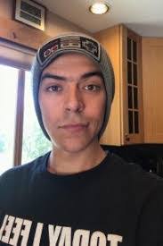 Derrick Mcgraw's Instagram, Twitter & Facebook