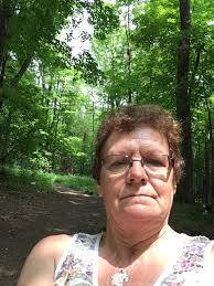 Ray Ouimette here. Son of Raymond Ouimette sr who is the son of Leonard  Ouimette I believe from Rock Island. My son who is also a Raymond Ouimette  and my bestfriend!!!!! Me