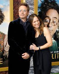 Robert Downey Jr And Susan Downey At The Dolittle Premiere In La Susan Downey Robert Downey Jr Young Robert Downey Jr Wife