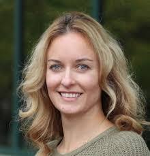 Jessica Ringwood's Instagram, Twitter & Facebook