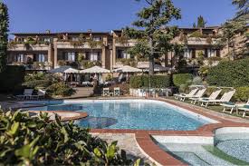 Founded in 1310 by robert the wise, the basilica is part of a large franciscan complex that also includes beautiful cloisters and a. Relais Santa Chiara Hotel San Gimignano Updated 2021 Prices