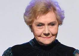 Legendarna barbara mostowiak odniosła się do plotek jakoby miała wkrótce zamieszkać w domu opieki! Pierwsze Malzenstwo Teresy Lipowskiej Bylo Prawdziwym Koszmarem Aktorka Po Latach Odwazyla Sie Wyznac Prawde Maz Wyrzucil Mnie Z Mieszkania