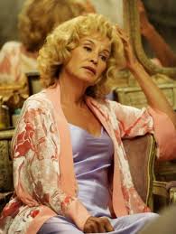 Jessica Lange Gods And Monsters Lana Del Rey Cover American Horror Story Desvela Subtitulo Para Su Segunda Temporada American Horror Story Seasons American Horror Story Costumes American Horror