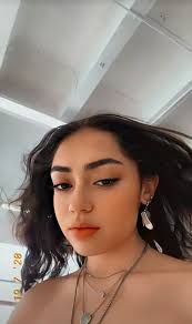 Learn about avani gregg's height, real name gregg was born on november 23, 2002, in indiana. Avani Gregg 90s Grunge Hair Grunge Hair Alternative Makeup