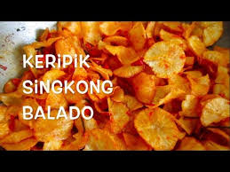 Biasanya rasanya adalah asin dengan aroma bawang yang gurih. Keripik Singkong Balado Spicy Cassava Chips Ii Cook Like Kayka Youtube