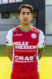 Sportvereniging zulte waregem, commonly known as zulte waregem or by their nickname essevee, is a belgian professional football club based in waregem, west flanders. De Spelstijl Van Zulte Waregem Ligt Me Beter Het Nieuwsblad Mobile