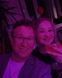 Wat een fantastische eer om op deze surprise party voor Arne Slot mijn  laatste ode 'dag Arne' te zingen! Verder hebben we genoten van @joelborelli  en @flemming. En dat allemaal door de @