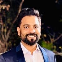 Mamta Bhandari's Instagram, Twitter & Facebook