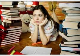 صور بنات بتذاكر صور عبارات عن المذاكره حزن و الم