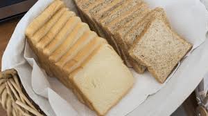 Disajikan saat sarapan ataupun sebagai cemilan di sore hari saat bersantai, roti bakar selalu pas sebagai. Roti Tawar Atau Gandum Mana Yang Aman Untuk Penderita Mag