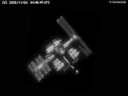 Globul pamantesc din pluta se poate adapta stilului tau de viata: Melihat Satelit Buatan Di Langit Malam Info Astronomy