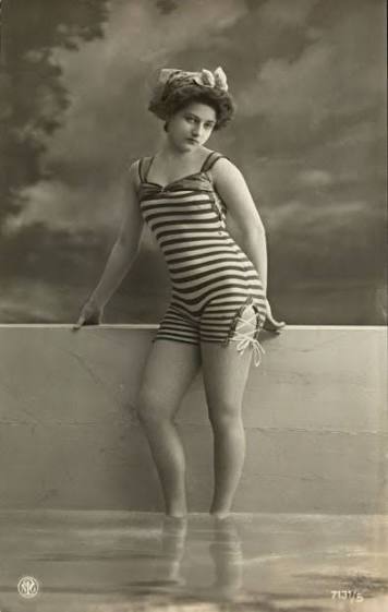 A day at the ocean in the 1920s