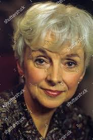 Shirley Cain's Instagram, Twitter & Facebook