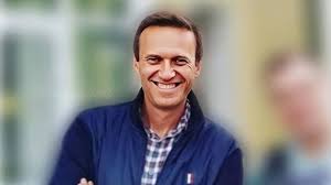 Nawalnyi wirft diesem schwere verbrechen vor. Navalneho Zdravotni Stav Se Lepsi Muze Opoustet I Luzko Barrandov Tv